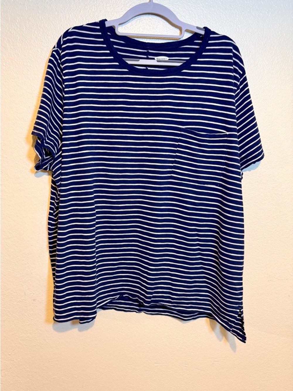 Old Navy Boyfriend Tee Navy & White Striped Short Sleeve with Pocket